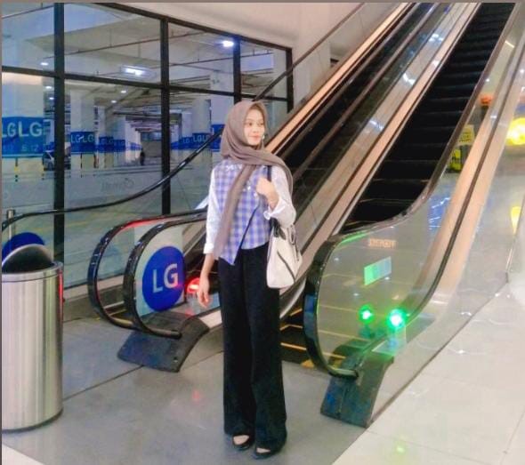 Broader Career Opportunities With English Language Skills