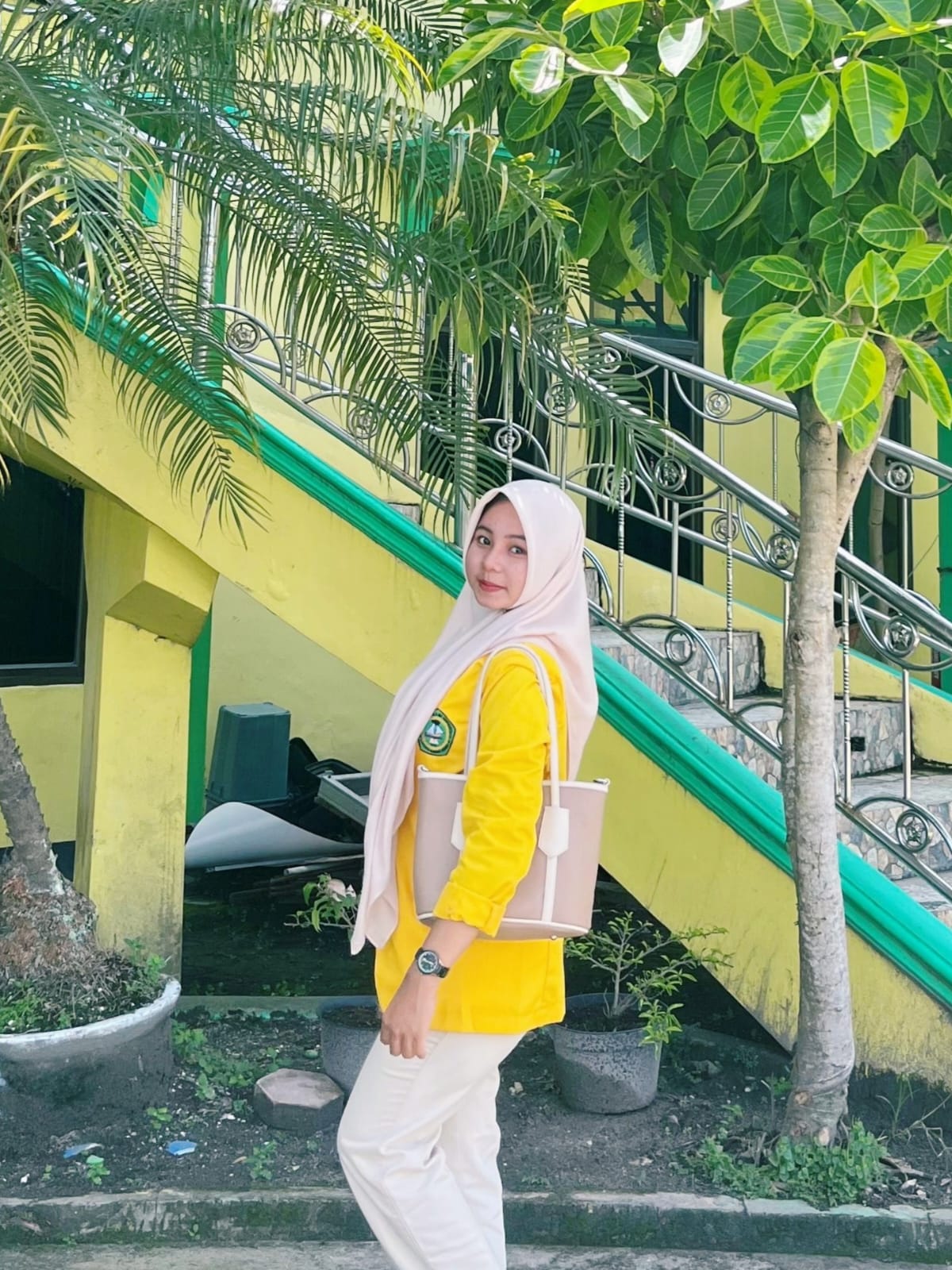 Belanja Makin Praktis, Lingkungan Makin Kritis?