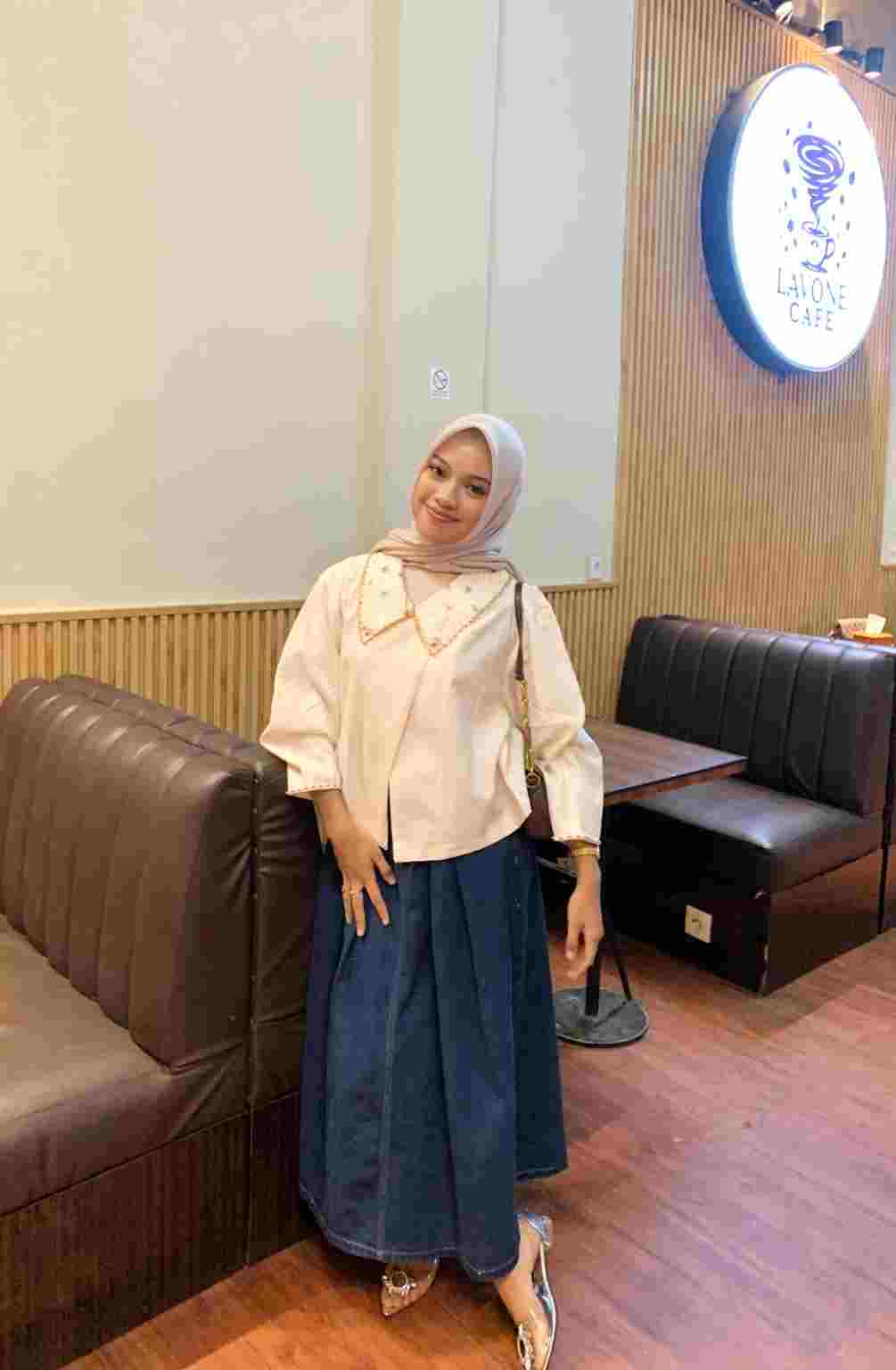 Julia Dwi Lestari